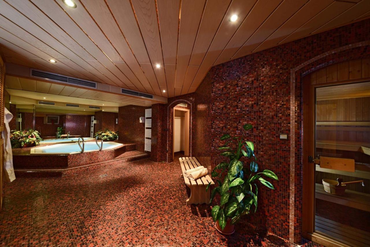 River Hotel Post Кьенес Экстерьер фото